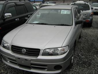 2002 Nissan Expert Photos