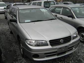 2002 Nissan Expert Photos