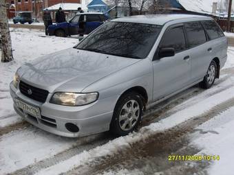 2002 Nissan Expert Photos