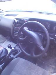 2002 Nissan Expert Pictures