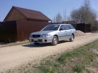 2002 Nissan Expert Photos