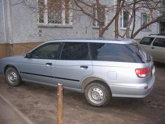 2002 Nissan Expert Photos