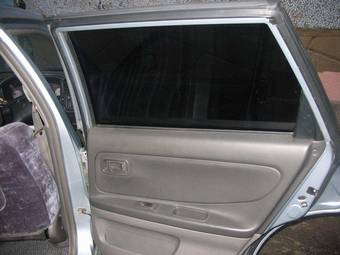 2002 Nissan Expert Images