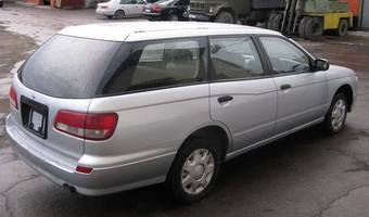 2002 Nissan Expert Pictures