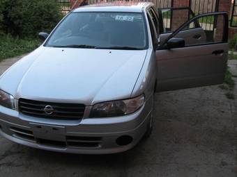 2002 Nissan Expert Photos