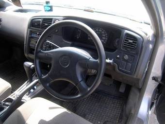 2002 Nissan Expert For Sale