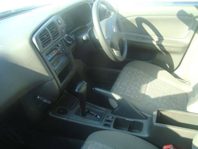 2003 Nissan Expert