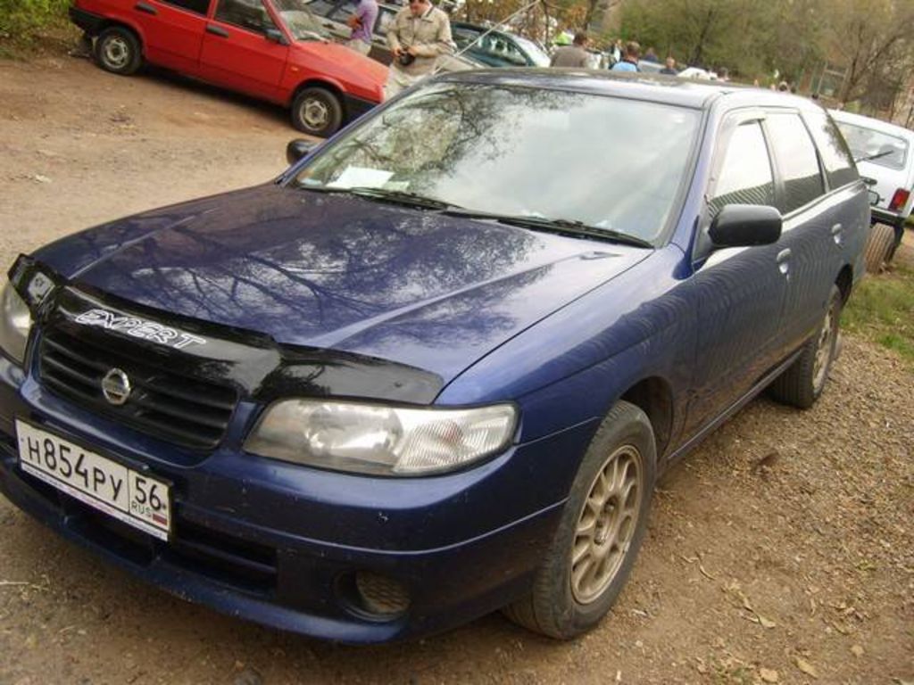 2003 Nissan Expert