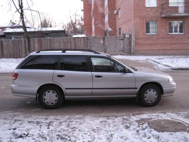 2003 Nissan Expert