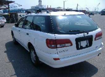 2003 Nissan Expert Pics