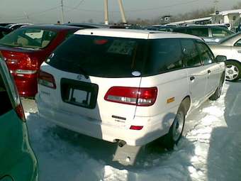 2003 Nissan Expert Photos