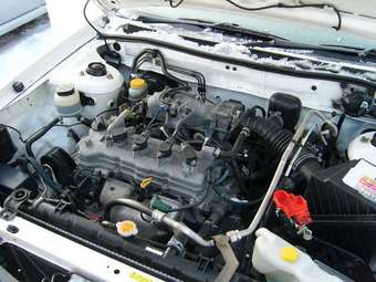2003 Nissan Expert Images