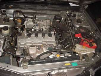 2003 Nissan Expert Pictures