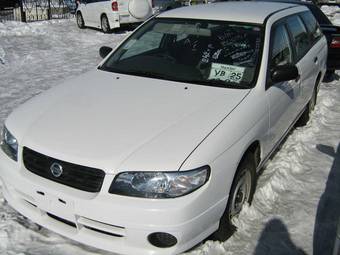 2003 Nissan Expert Photos