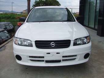 2004 Nissan Expert Wallpapers