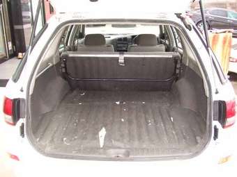 2004 Nissan Expert Pictures
