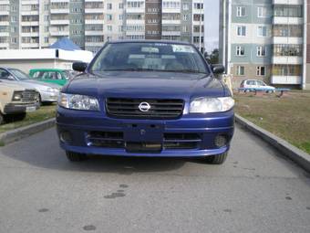 2004 Nissan Expert Photos