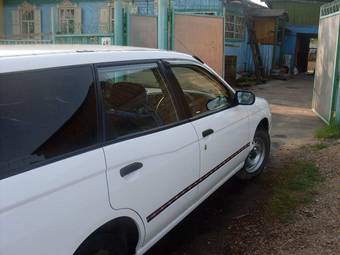 2004 Nissan Expert Pictures