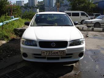 2004 Nissan Expert For Sale