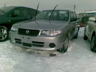 2005 Nissan Expert Pictures
