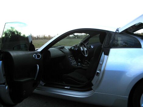 2002 Nissan Fairlady Z Pictures