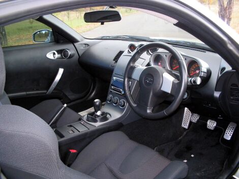 2002 Nissan Fairlady Z Photos