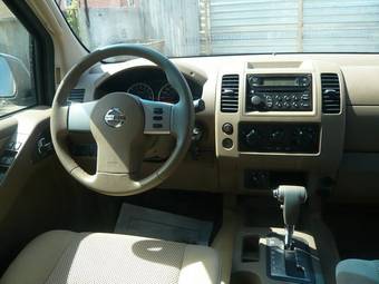 2007 Nissan Frontier Photos