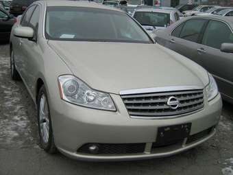 2004 Nissan Fuga Pictures