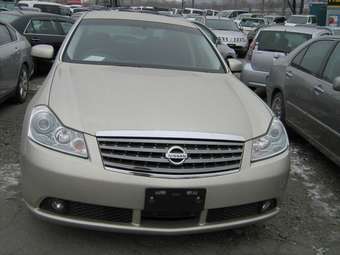 2004 Nissan Fuga Pics