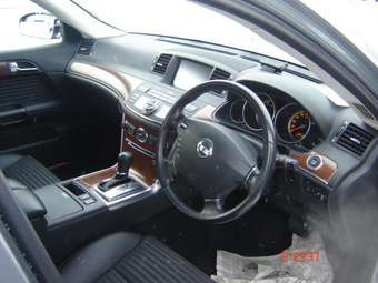 2004 Nissan Fuga Photos