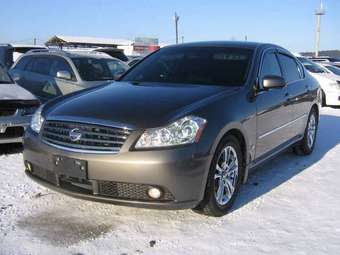 2004 Nissan Fuga Pics