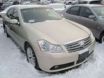 2004 Nissan Fuga Pictures