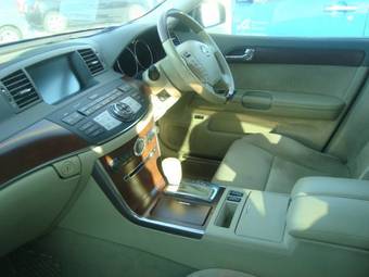 2004 Nissan Fuga Photos