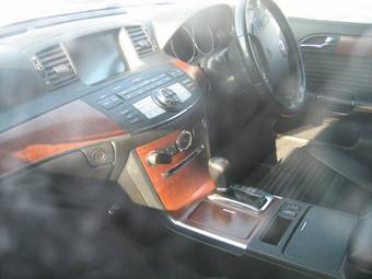 2004 Nissan Fuga Pictures
