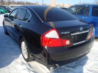 2004 Nissan Fuga Pictures