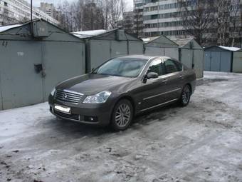 2004 Nissan Fuga Pictures