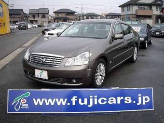 2004 Nissan Fuga Pictures