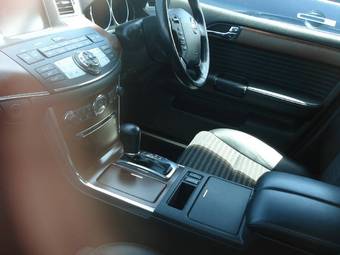 2004 Nissan Fuga Photos