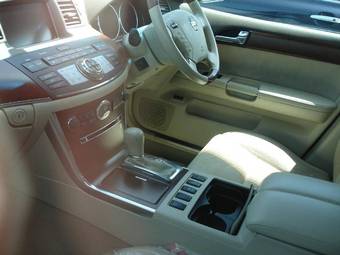 2004 Nissan Fuga Pictures