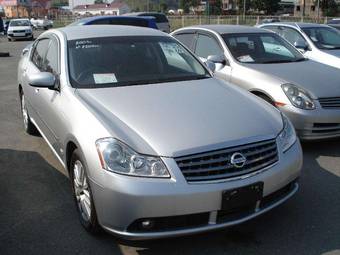 2004 Nissan Fuga Pictures