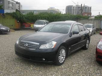 2004 Nissan Fuga Photos