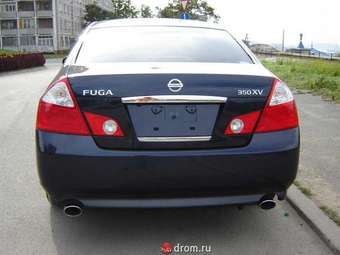 2005 Nissan Fuga Images