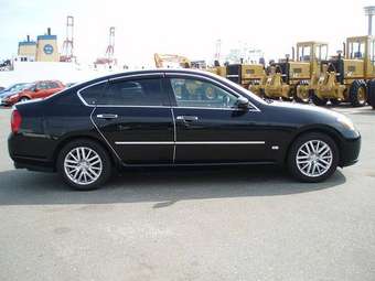2005 Nissan Fuga Pictures