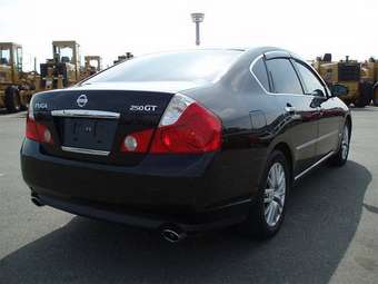 2005 Nissan Fuga Photos