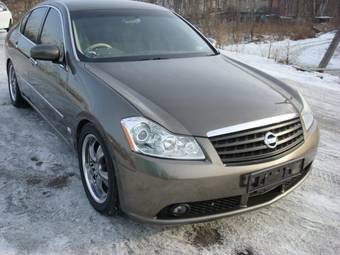 2005 Nissan Fuga Images