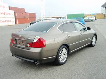 2005 Nissan Fuga Pictures