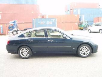 2005 Nissan Fuga Pictures