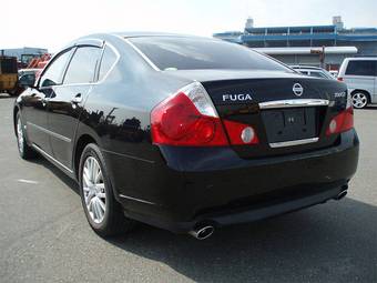 2005 Nissan Fuga Photos