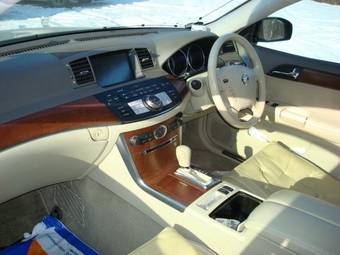 2005 Nissan Fuga Photos