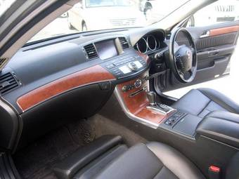 2005 Nissan Fuga Images